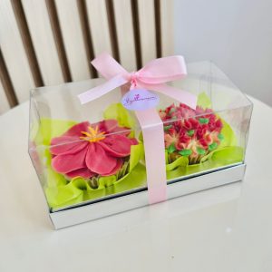 Caixa com 2 cupcakes (recheados e decorados)