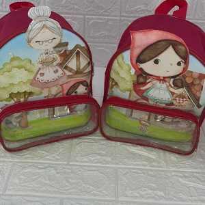 Mochila Chapeuzinho Vermelho 3D com Bolso – Lembrancinha Infantil