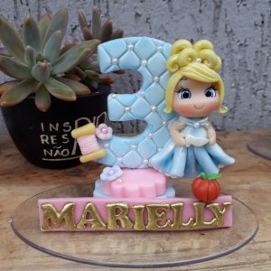 Vela em biscuit Cinderela