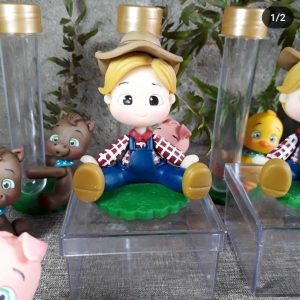 Lembrancinha Fazendinha em biscuit